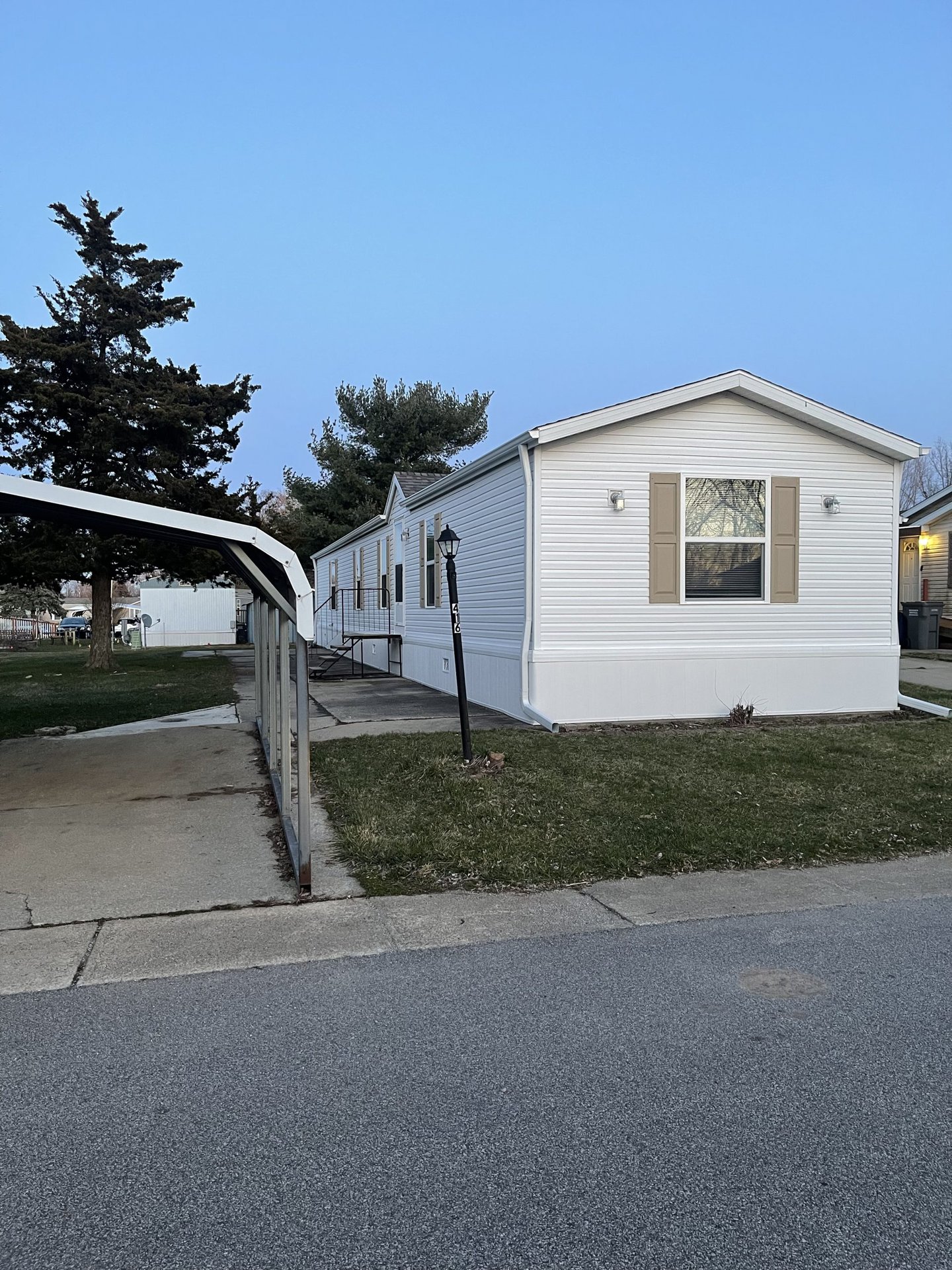 416 Ash Parkway New Durham Estates